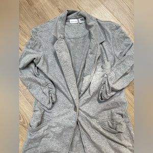 Grey cotton blazer with cinched arm detailing
